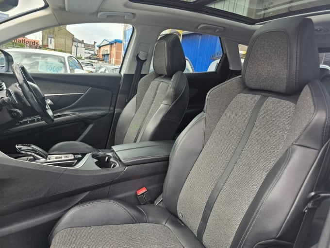 2025 Peugeot 3008