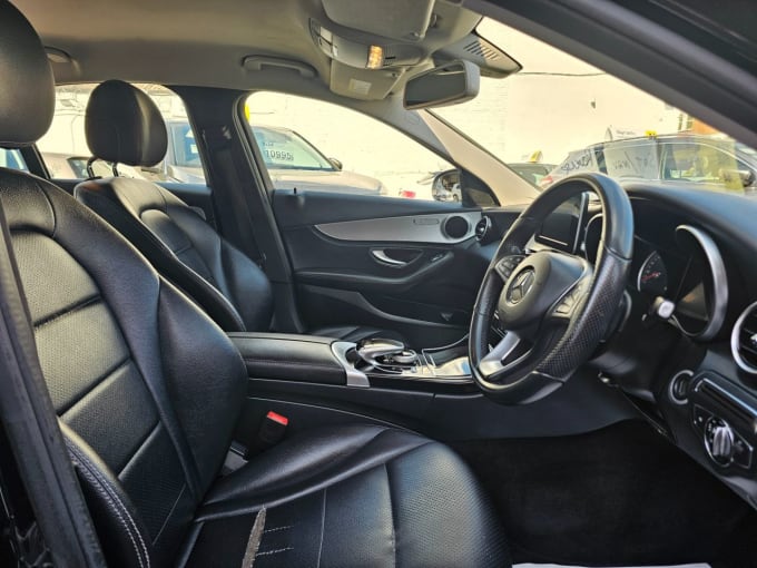 2025 Mercedes-benz C-class