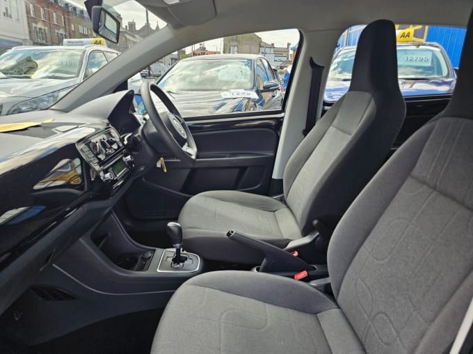 2025 Volkswagen Up!