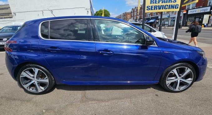 2025 Peugeot 308