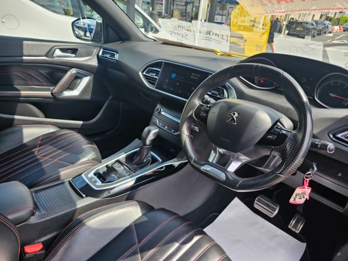 2025 Peugeot 308