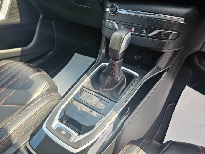2025 Peugeot 308
