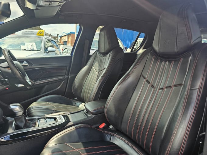 2025 Peugeot 308