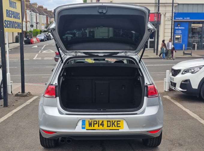2025 Volkswagen Golf