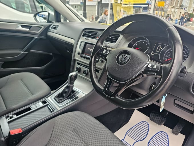 2025 Volkswagen Golf