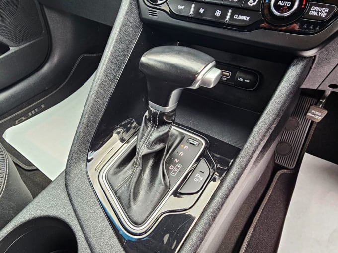 2025 Kia Niro