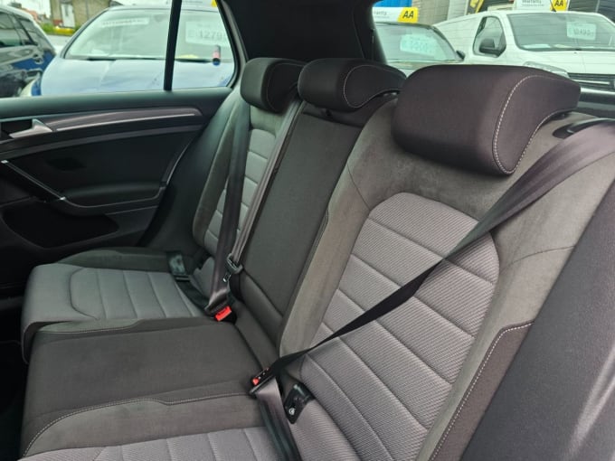 2025 Volkswagen Golf
