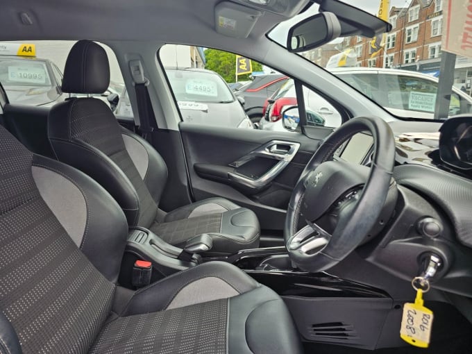 2025 Peugeot 2008