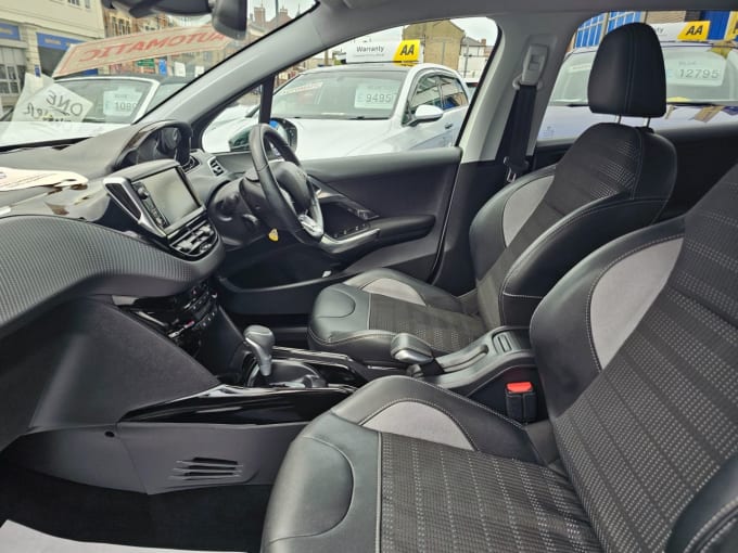 2025 Peugeot 2008