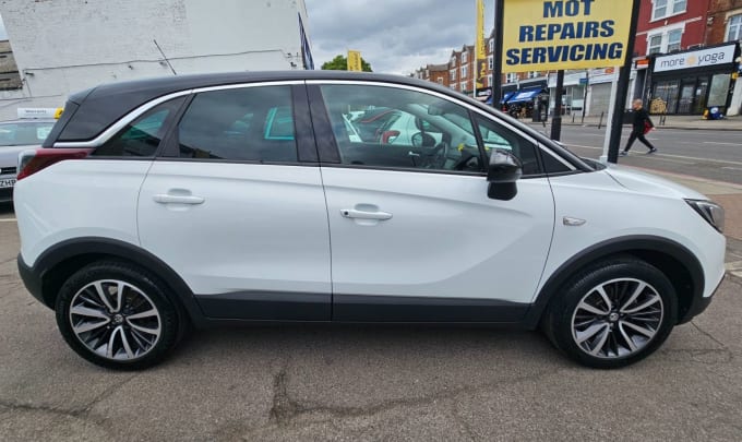 2025 Vauxhall Crossland X
