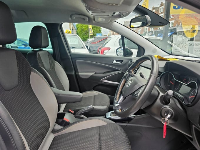 2025 Vauxhall Crossland X