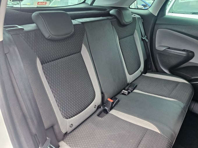 2025 Vauxhall Crossland X