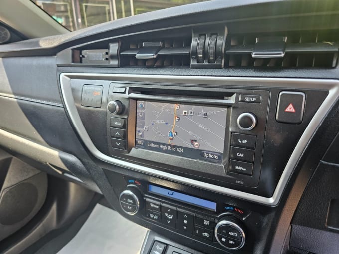 2025 Toyota Auris