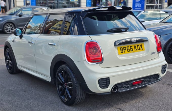 2025 Mini Hatch