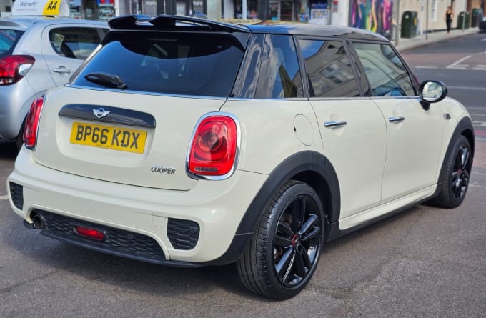 2025 Mini Hatch