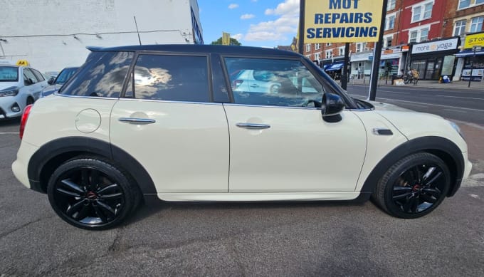 2025 Mini Hatch