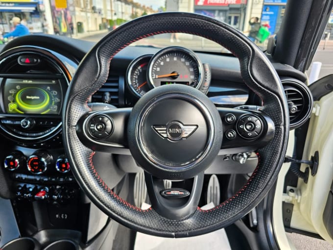 2025 Mini Hatch