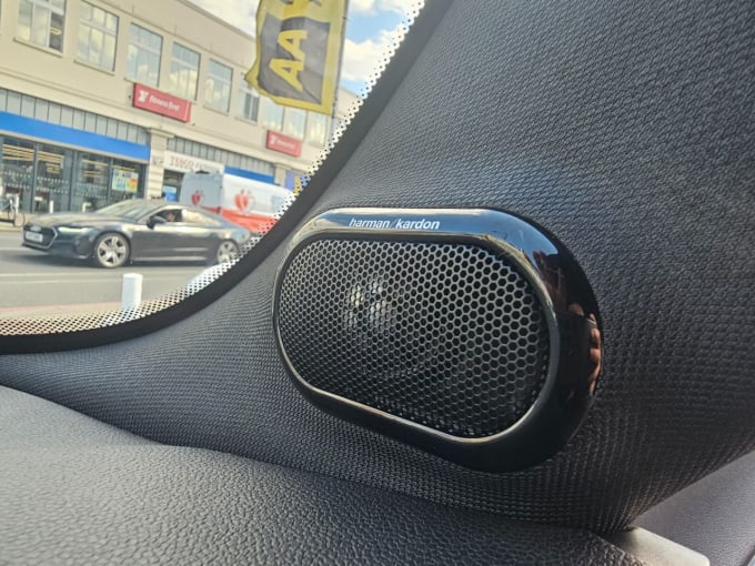 2025 Mini Hatch