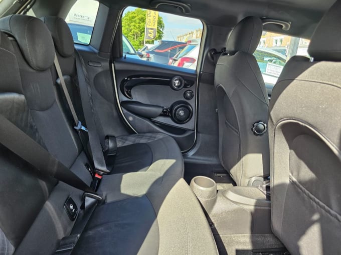 2025 Mini Hatch