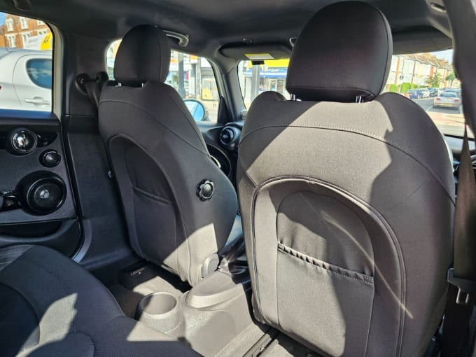2025 Mini Hatch