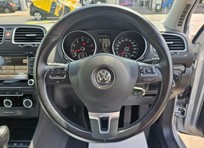2025 Volkswagen Golf