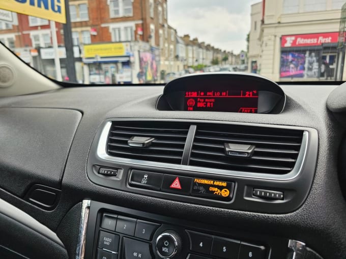2025 Vauxhall Mokka