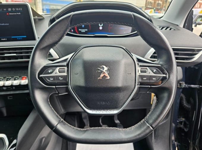 2025 Peugeot 3008