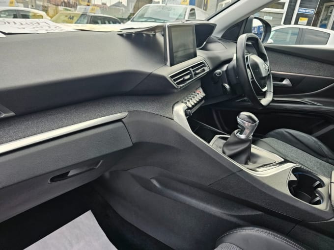 2025 Peugeot 3008