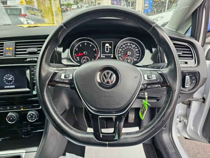 2025 Volkswagen Golf
