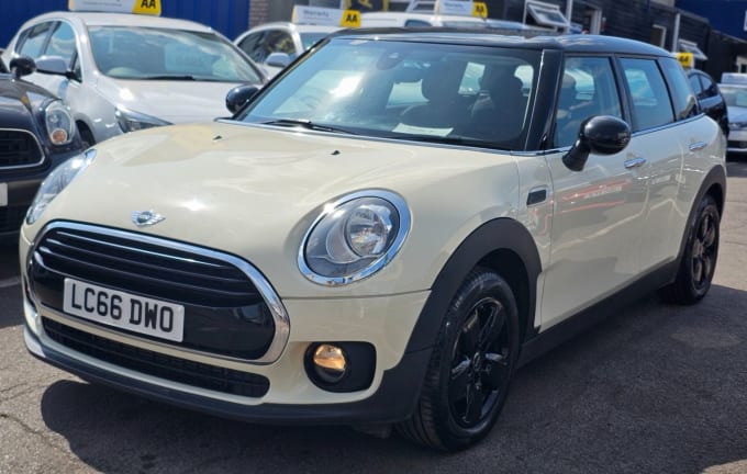 2025 Mini Clubman