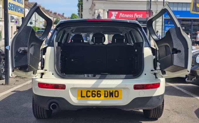 2025 Mini Clubman