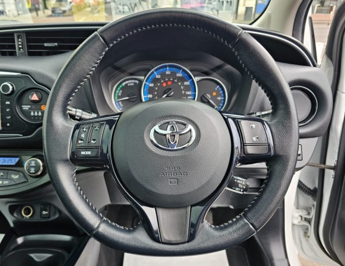 2025 Toyota Yaris