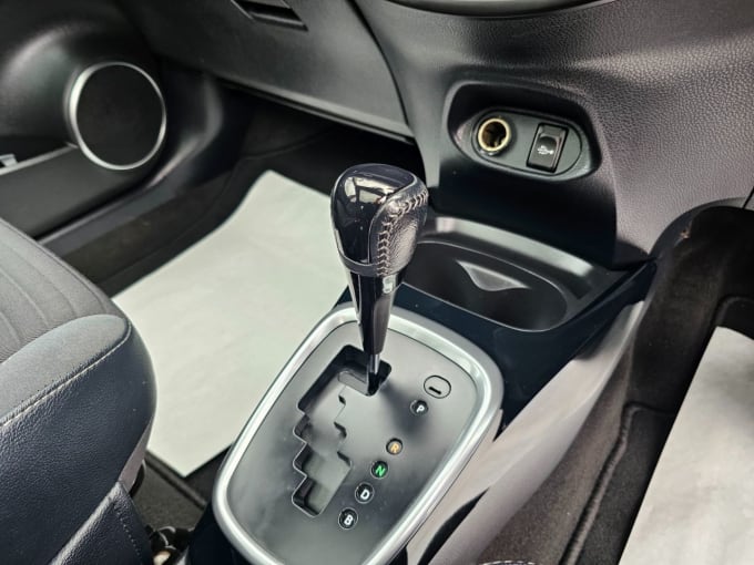 2025 Toyota Yaris