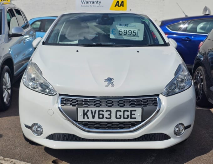 2025 Peugeot 208