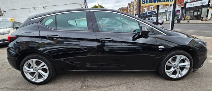 2025 Vauxhall Astra