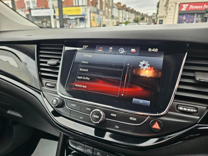 2025 Vauxhall Astra