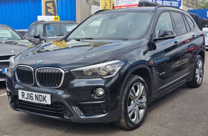 2025 BMW X1