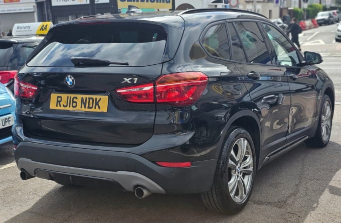 2025 BMW X1