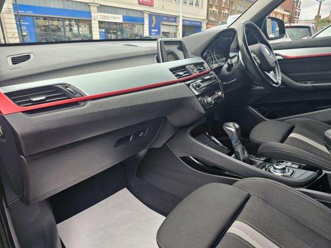 2025 BMW X1