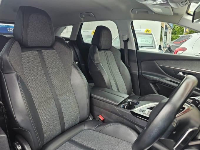 2025 Peugeot 3008