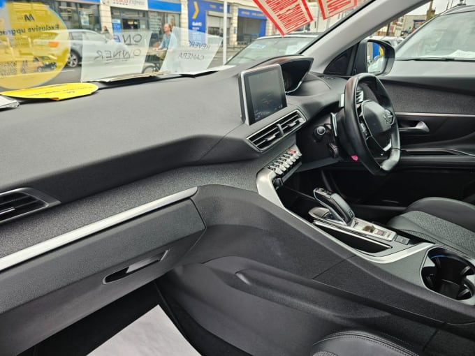2025 Peugeot 3008