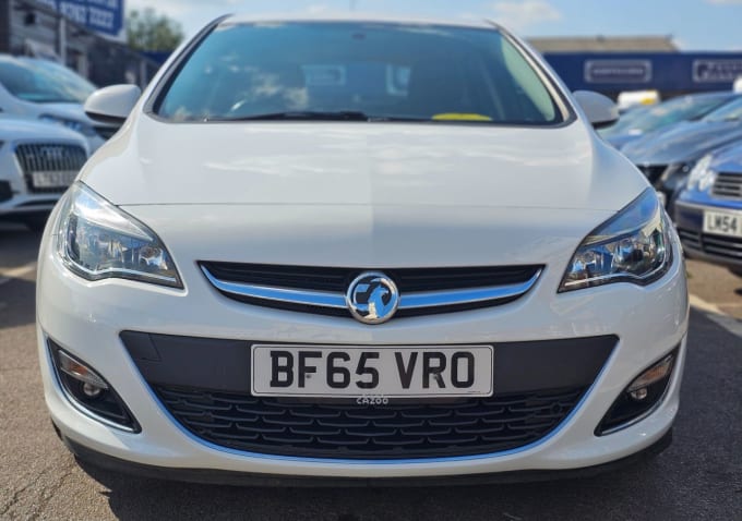 2015 Vauxhall Astra