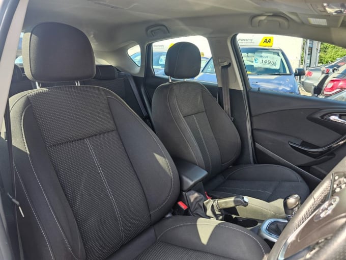 2015 Vauxhall Astra