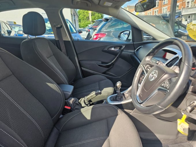 2015 Vauxhall Astra