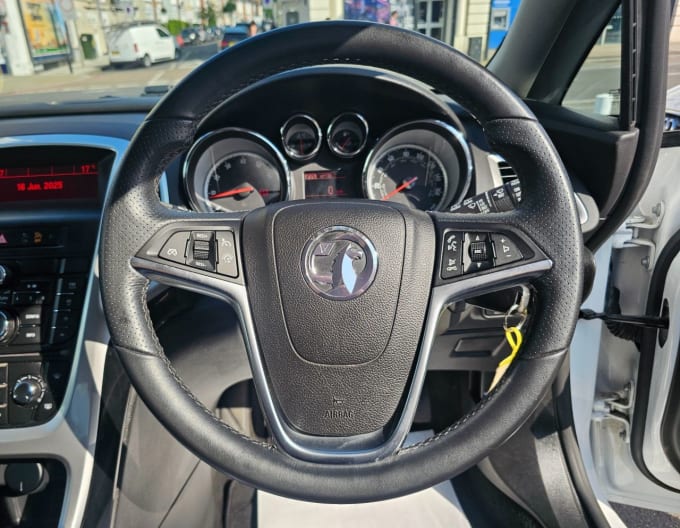 2015 Vauxhall Astra