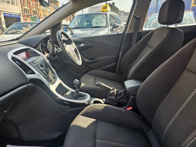 2015 Vauxhall Astra