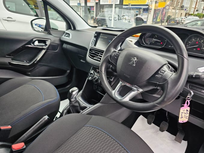 2025 Peugeot 208
