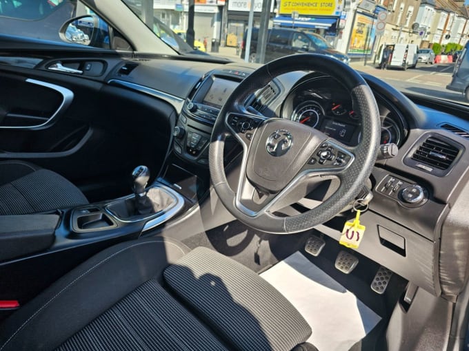 2025 Vauxhall Insignia