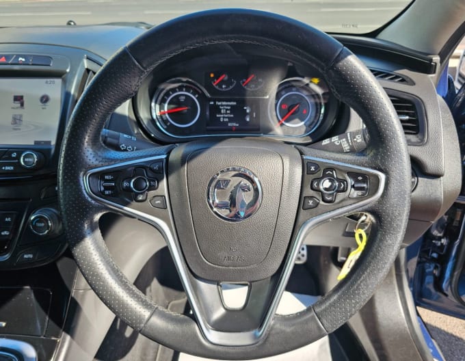 2025 Vauxhall Insignia