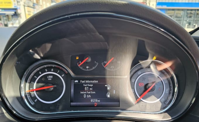 2025 Vauxhall Insignia